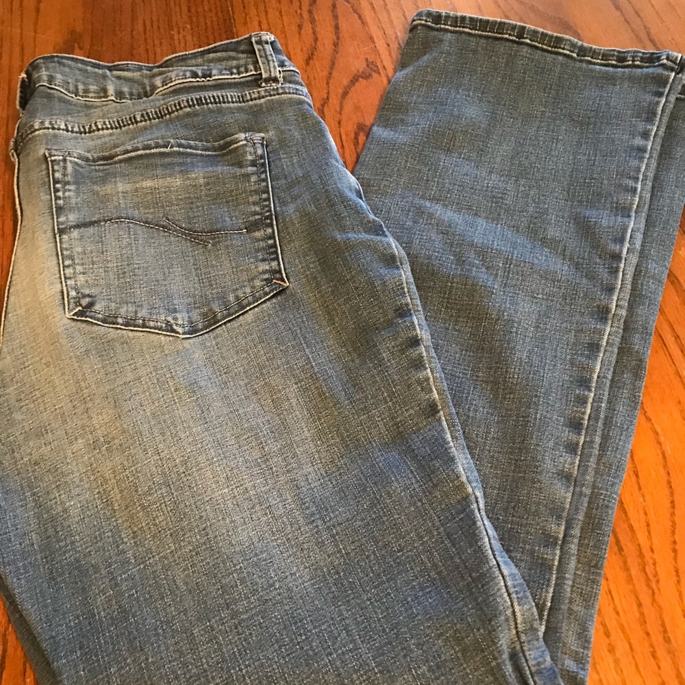 Lee jeans